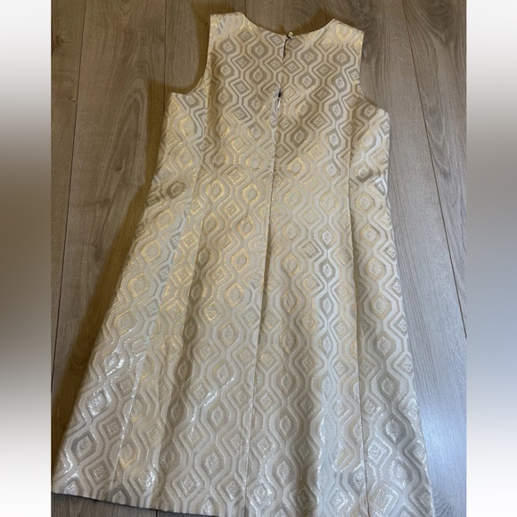 NEW White House Black Market ivory jacquard beaded Dress Sz 2 - Picture 7 of 9